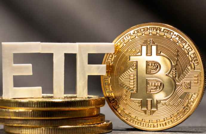 BITCOIN SIGNALS BEARISH