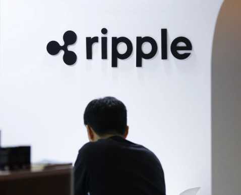 INVESTS $4 MILLIONEN